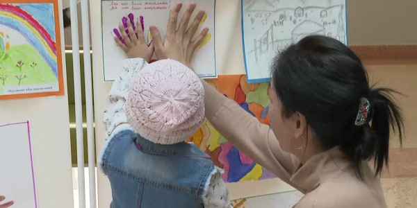 15 февраля ознаменовано как Международный день детей больных раком