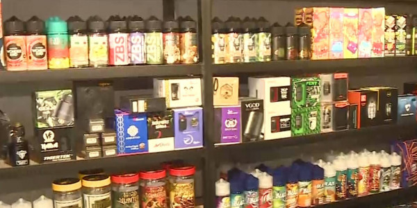 Все больше казахстанских подростков используют вейпы