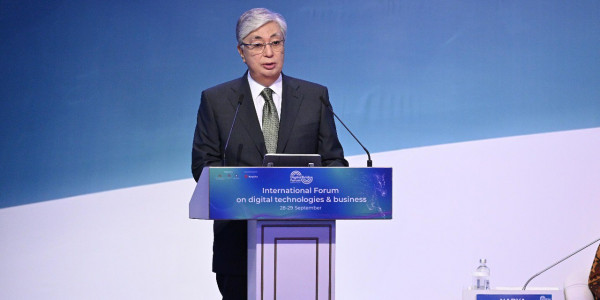 Мемлекет басшысы Digital Bridge форумының пленарлық отырысында сөз сөйледі