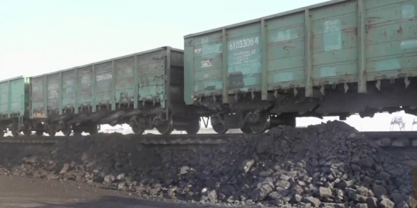 Ажиотаж на угольных тупиках в Петропавловске не стихает