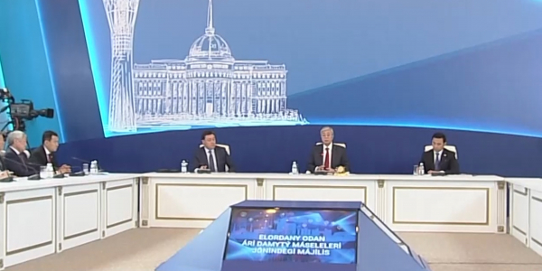 К. Токаев раскритиковал работу столичного акимата и указал на ряд системных проблем