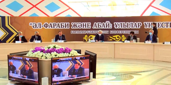 Наследие Абая и аль-Фараби обсудили учёные в Таразе