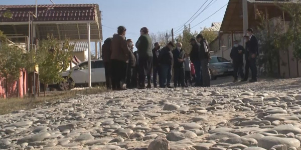 Шымкенттік тұрғындар 10 жылдан бері жол азабын тартып келеді