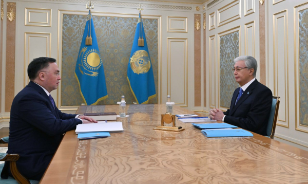 Мемлекет басшысы Жоғарғы Сот төрағасы Асламбек Мерғалиевті қабылдады