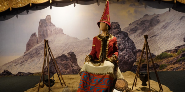 Фильм &laquo;Qazaq. History of The Golden Man&raquo; Оливера Стоуна презентован в Риме