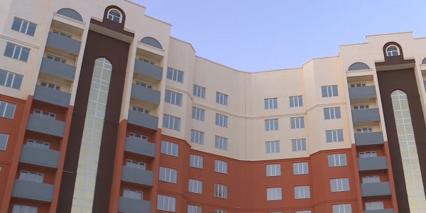 Ақтөбеде 353 отбасы қоныстойын тойлады