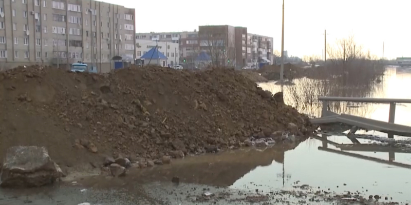 В Кокшетау поднялся уровень воды в реке Кылшакты