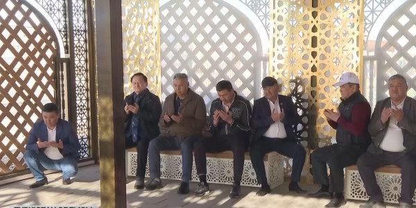 &laquo;Ақ жол&raquo; партиясы үгіт-насихат науқанының соңғы күнінде киелі Түркістанға табан тіреді