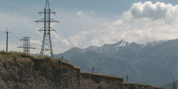 Горная разработка изменила русло реки Иссык