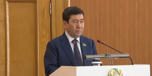 Референдумды қолдау жөніндегі республикалық штаб шымкенттіктермен кездесті