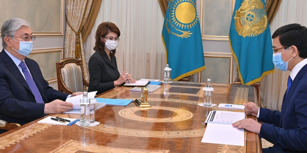 Жас ғалымдарды қолдау үшін постдокторантураға мың грант бөлінді