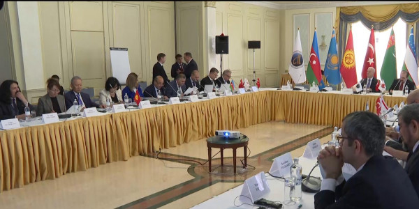 Қазақстан мен Қырғызстан латынға көшуге ниетті