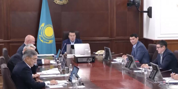 8 тыс. км дорог республиканского значения реконструируют в Казахстане