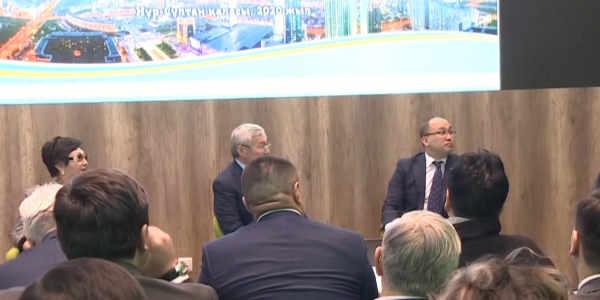 Бердибек Сапарбаев встретился с представителями НПО