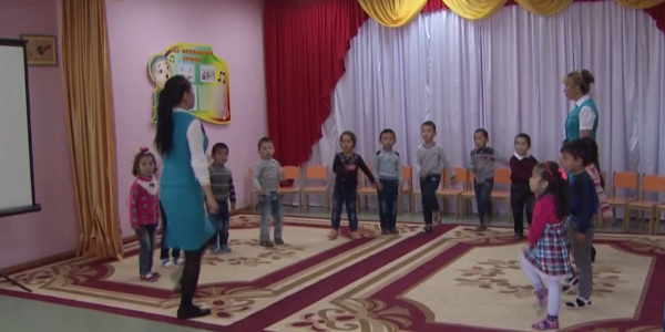 В мегаполисе катастрофически не хватает мест в детсадах и школах