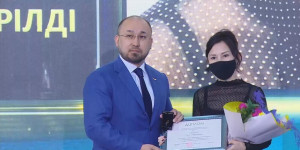 Ведущая телеканала «Хабар 24» получила премию Президента