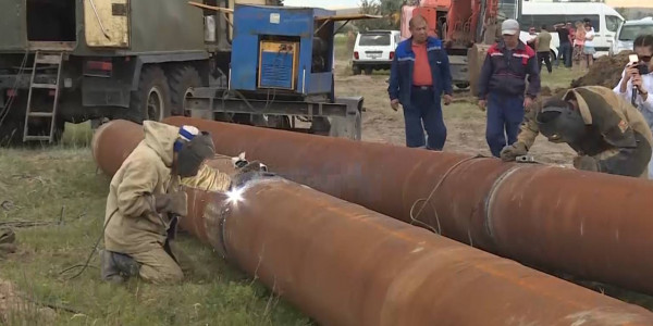 Треть жителей Темиртау холодную воду получают по расписанию