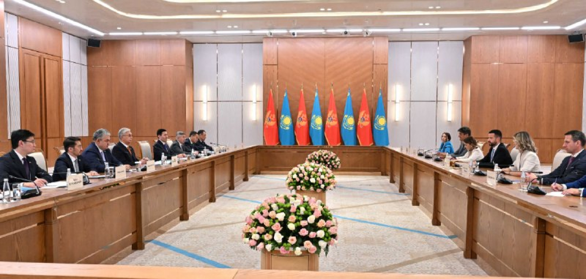 Қ. Тоқаев пен Яков Милатович кеңейтілген құрамда келіссөз жүргізді