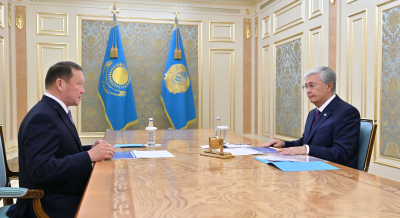 Қ. Тоқаев Қостанай облысының әкімі Құмар Ақсақаловты қабылдады