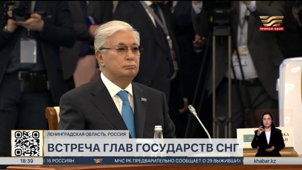 Президент принял участие в неформальной встрече глав государств СНГ