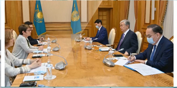 Глава государства провел встречу с Президентом Европейского банка реконструкции и развития