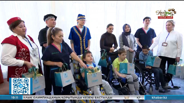 Сенат Төрағасы мүмкіндігі шектеулі балаларға арналған оңалту орталығына барды