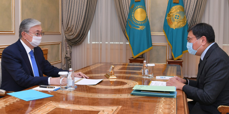 Президент встретился с председателем Нацбанка Ерболатом Досаевым