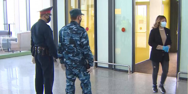 Прибывающих в Казахстан не пустят без результатов ПЦР-теста