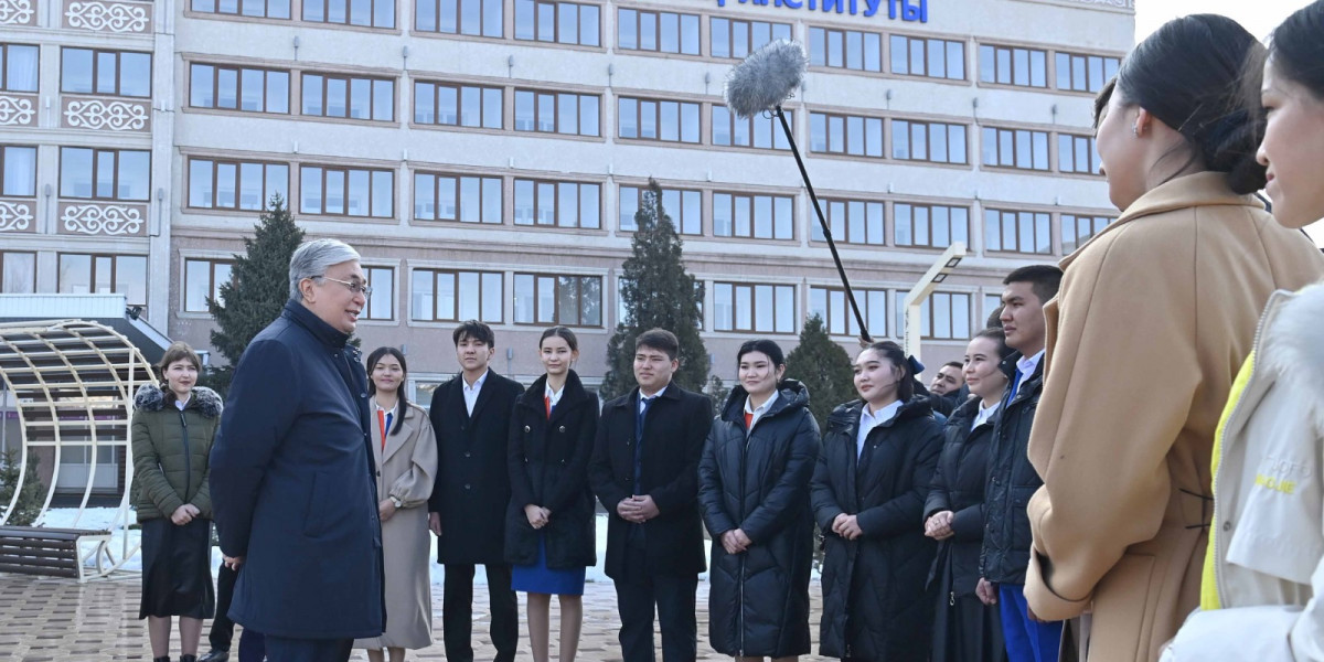 Тоқаев Тараз қаласындағы Студенттер үйіне барды