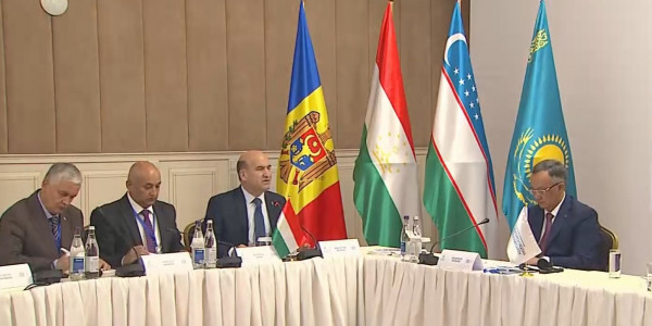 Кәсіподақтар интернет арқылы жұмыс істейтін азаматтардың мүдделерін қорғауға дайын