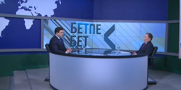 Жаһандық және аймақтық саясаттағы мәселелер. Әділ Ахметов. &laquo;Бетпе-бет&raquo;