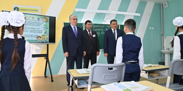 Президент Көктал ауылдық мектебіне барды