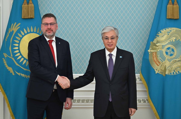 Мемлекет басшысы Еуропа Одағының Орталық Азия жөніндегі арнайы өкілін қабылдады