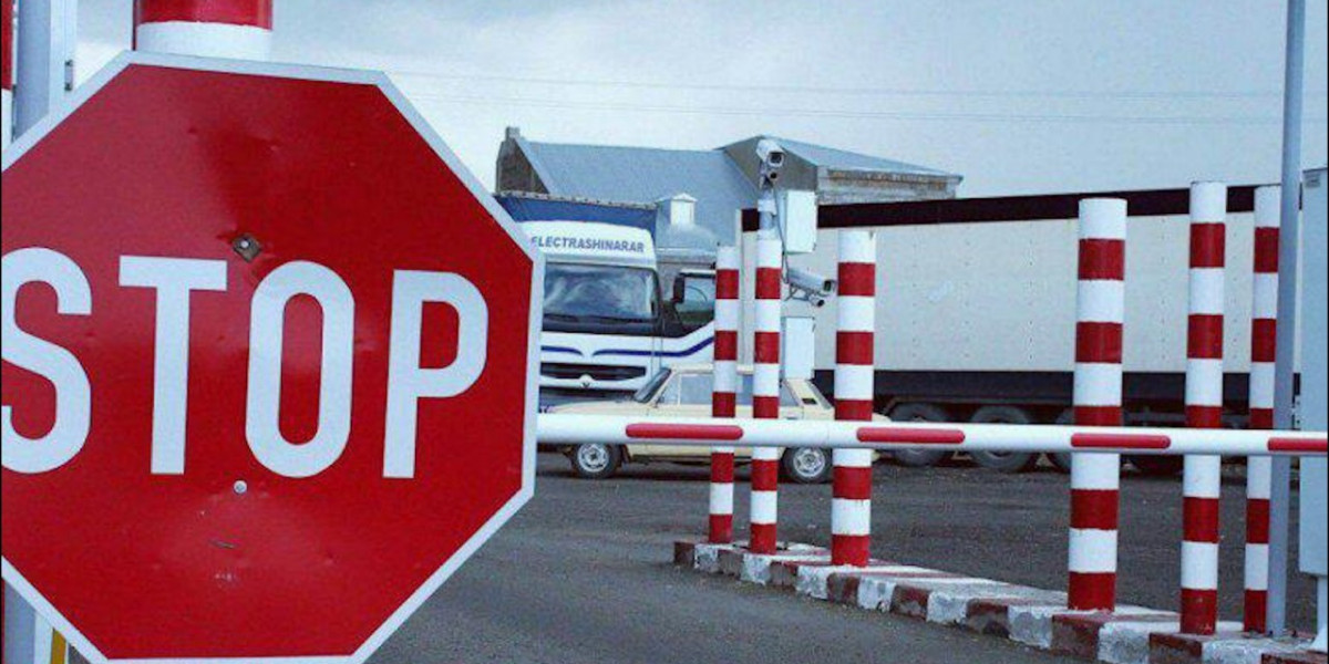 Казахстан приостановил безвизовый въезд для иностранцев