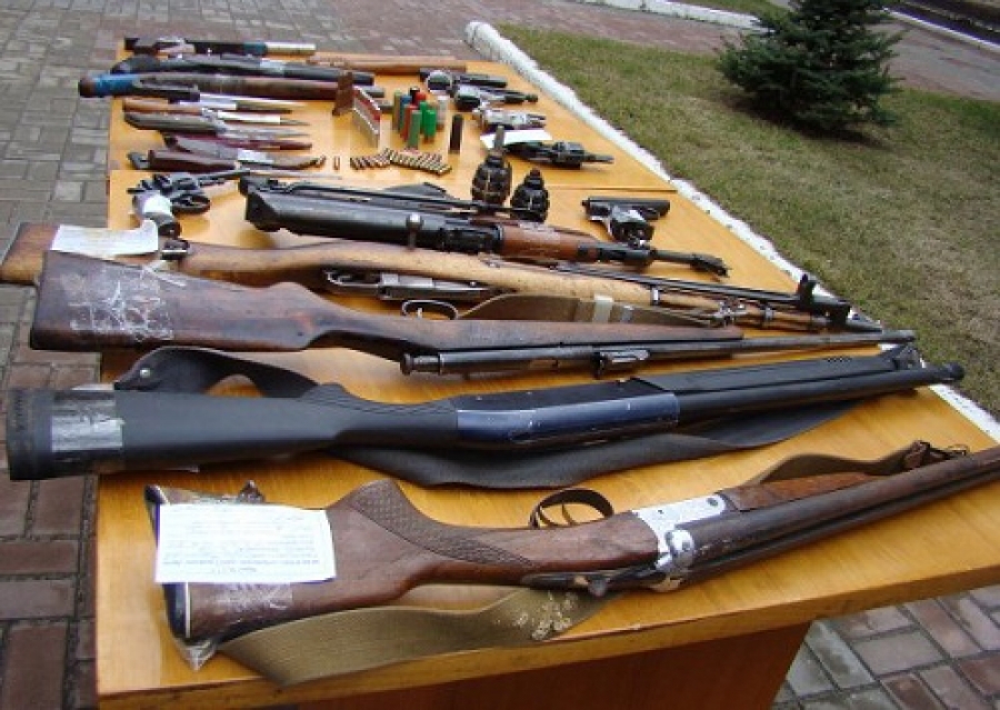 Полицейские изъяли у гражданина Узбекистана охотничье ружье