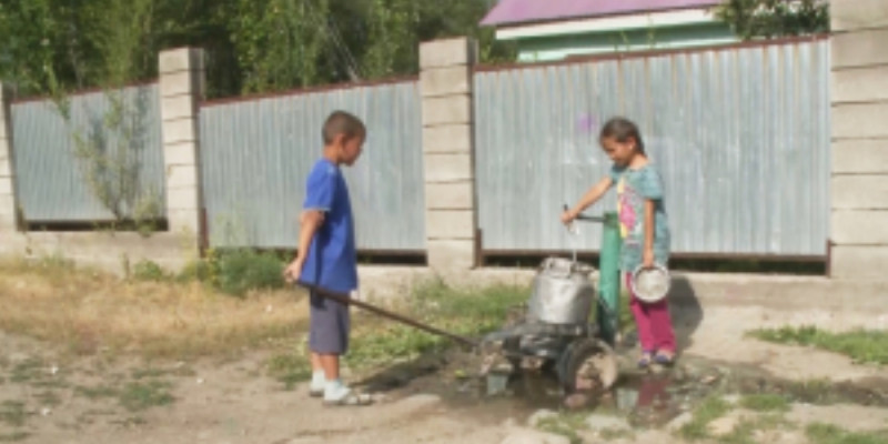 Проблемы с водоснабжением испытывают жители 200 алматинских сёл