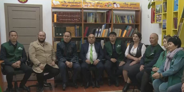 &laquo;Байтақ&raquo; жасылдар партиясының өкілдері Түркістанға ат басын тіреді