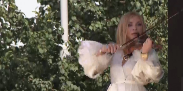 Как проходит празднование Дня Конституции в Алматы?