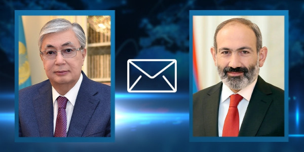 К. Токаев направил поздравительную телеграмму Н. Пашиняну