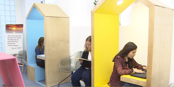 Өткен жылы 150 ақын-жазушыға 500 мың теңге көлемінде қаржылай сыйақы берілді