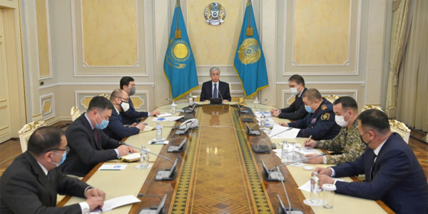 Президент Казахстана провел заседание контртеррористического штаба