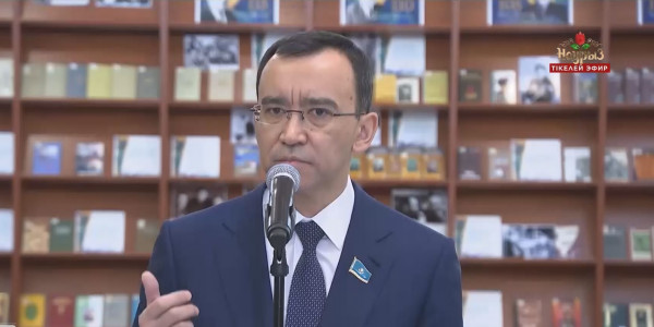 Мәулен Әшімбаев сайлауда дауыс берді