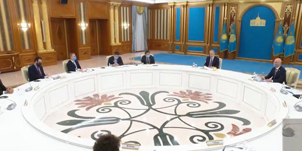 Президент встретился с представителями крупных инвесткомпаний