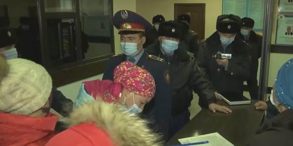 Тұрғындар шағымы: Шымкентте жылу, газ, су және жарық жоқ