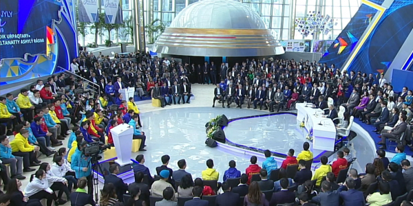 Год молодежи. &laquo;Большая политика&raquo;