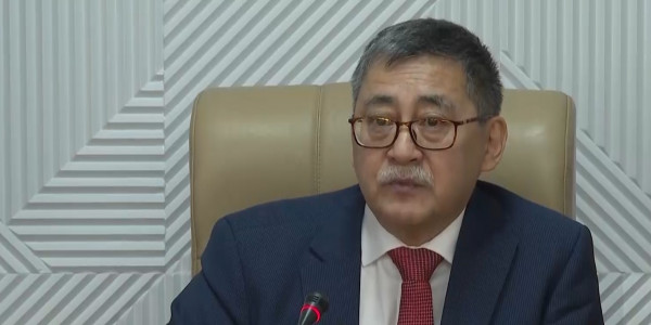 Мейрам Кажыкен встретился со студентами