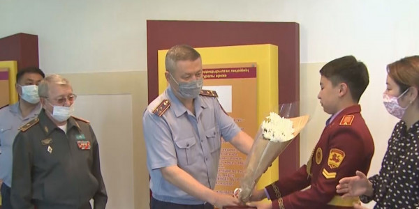 15-летний школьник спас мужчину от самоубийства в Талгаре