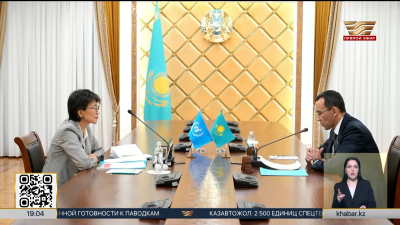 Маулен Ашимбаев провел встречу с Постоянным координатором ООН в РК