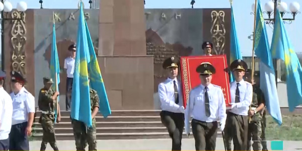 Эксперты: Конституция РК - это фундамент всего государства