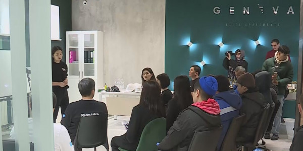 Respublica партиясының өкілдері Алматы құрылысшыларымен кездесті